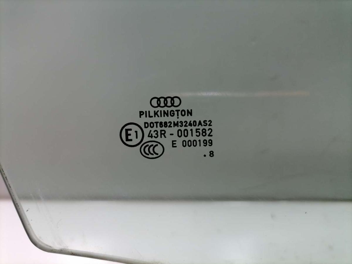 Audi A4 8K B8 original T&uuml;rscheibe vorn rechts Bj.2009
